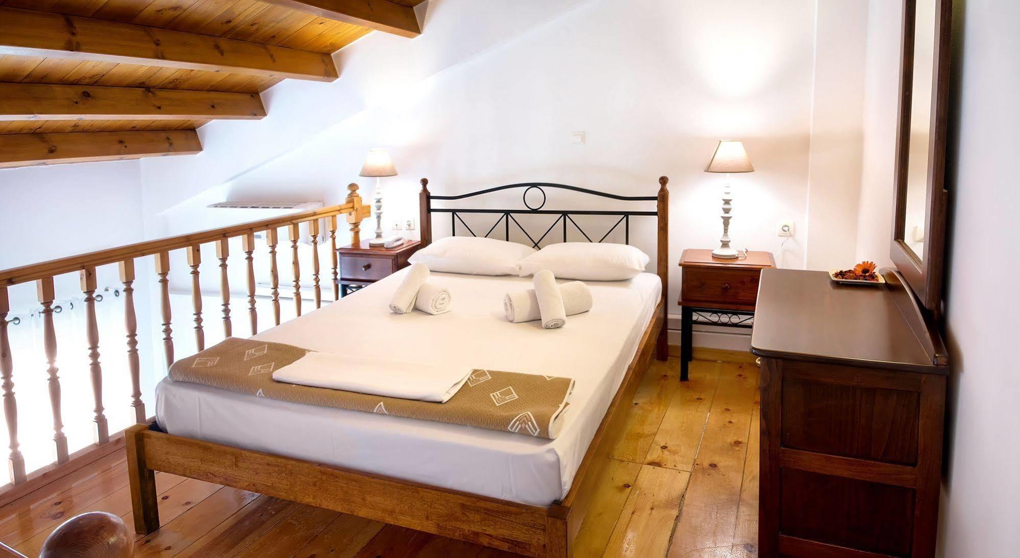 Hotell Ontas Traditional Chania (Crete)